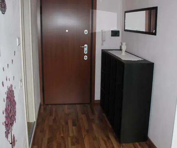 Casa *